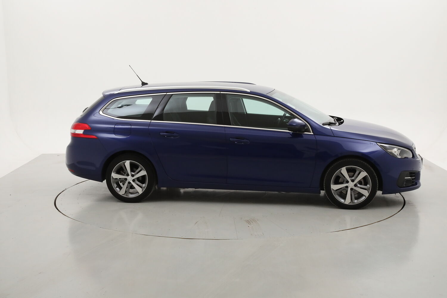 Peugeot 308 SW Allure usata del 2020 con 65.311 km