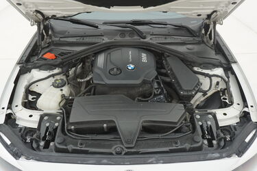 Vano motore di BMW Serie 1