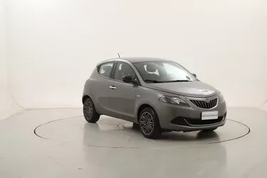 Lancia Ypsilon Hybrid Silver 1.0 Mild Hybrid 70CV Manuale Lancia Ypsilon Hybrid Silver 1.0 Mild Hybrid 70CV Manuale