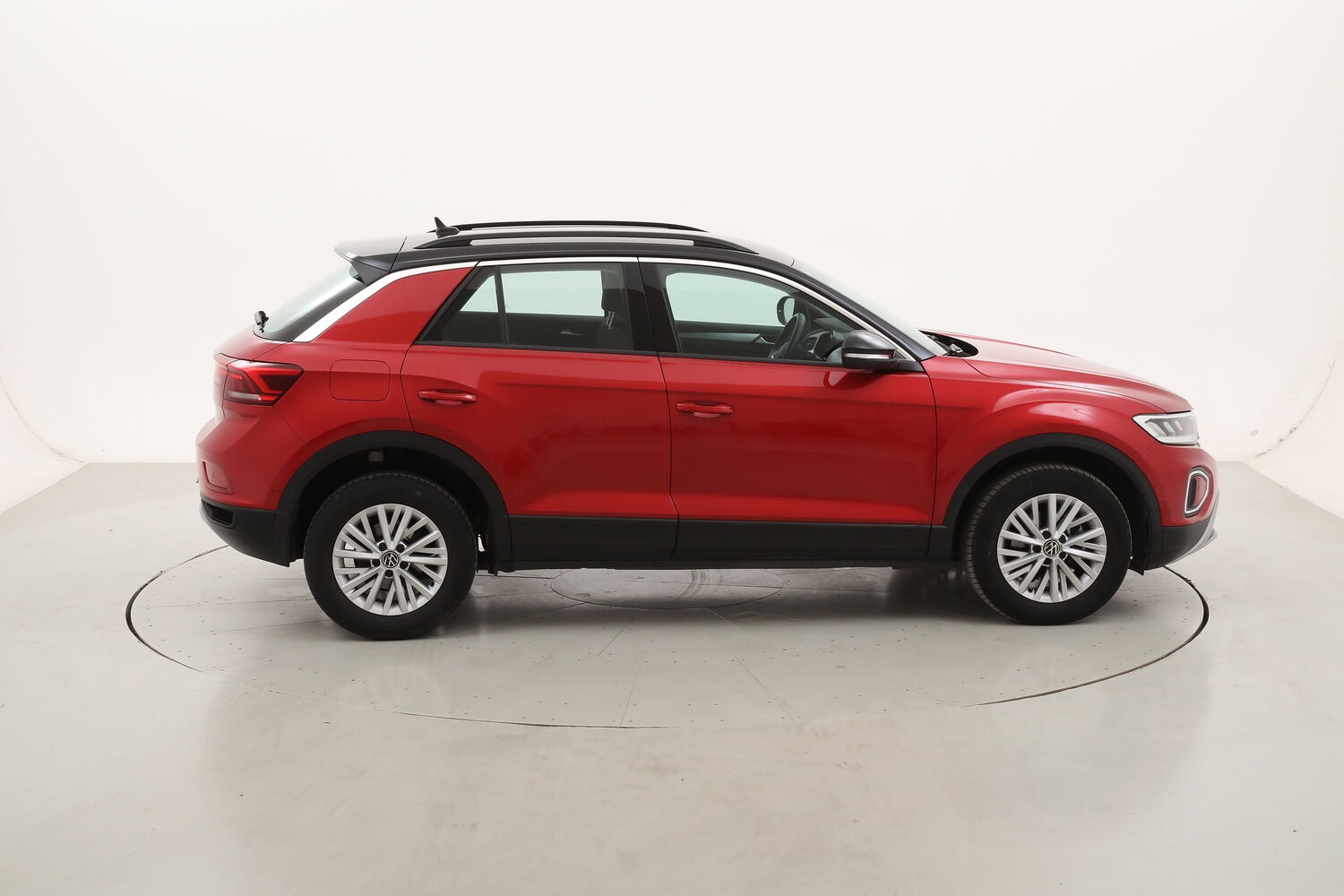 Volkswagen T-Roc Life usata del 2022 con 29.388 km