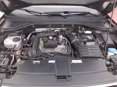 Volkswagen T-Roc Life 1.0 Benzina 110CV Manuale Vano motore