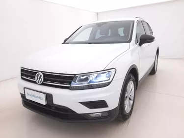 Volkswagen Tiguan Business DSG 2.0 Diesel 150CV Automatico Visione frontale