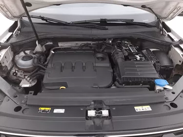 Volkswagen Tiguan Business DSG 2.0 Diesel 150CV Automatico Vano motore