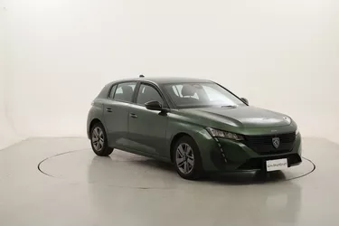 Peugeot 308 Active Pack 1.2 Benzina 131CV Manuale Peugeot 308 Active Pack 1.2 Benzina 131CV Manuale