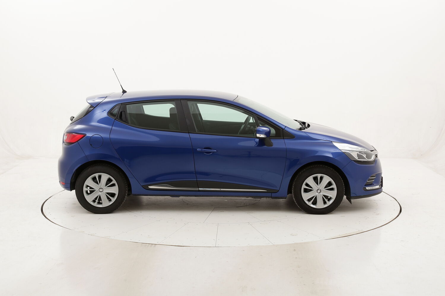 Renault Clio Life usata del 2019 con 72.437 km