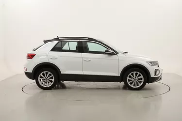 Volkswagen T-Roc Life 1.0 Benzina 110CV Manuale Volkswagen T-Roc Life 1.0 Benzina 110CV Manuale