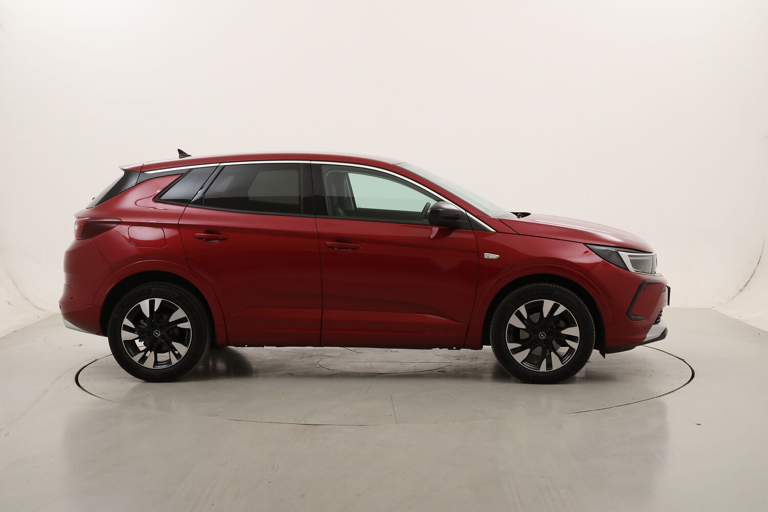Opel Grandland Business Elegance AT8 usata del 2023 con 36.173 km