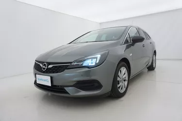 Opel Astra ST Business Elegance AT9 1.5 Diesel 122CV Automatico Visione frontale