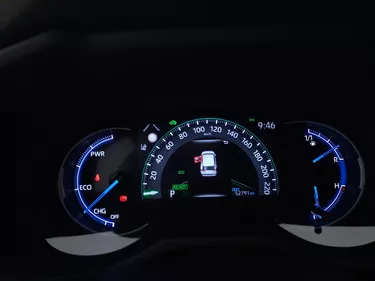 Toyota RAV4 Hybrid Business 2.5 Full Hybrid 218CV Automatico Interni