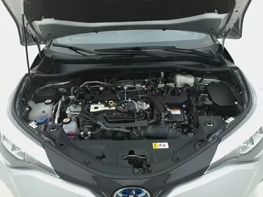 Toyota C-HR Hybrid Morebusiness 2.0 Full Hybrid 184CV Automatico Vano motore