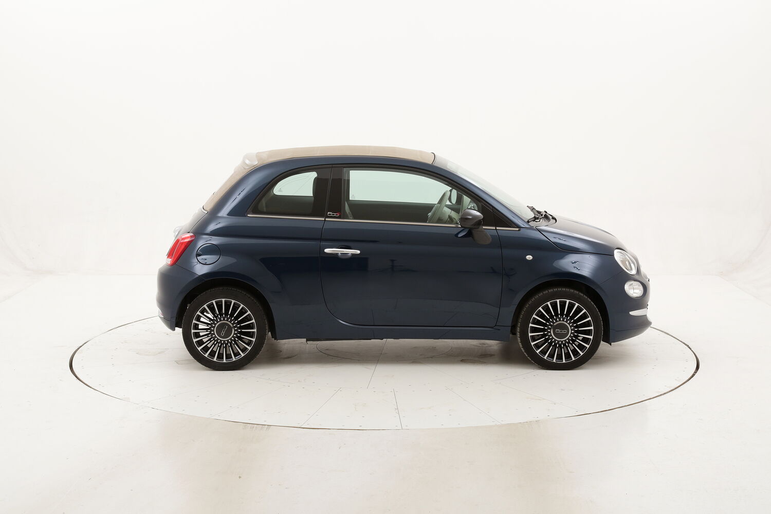 Fiat 500 C Lounge usata del 2017 con 44.210 km