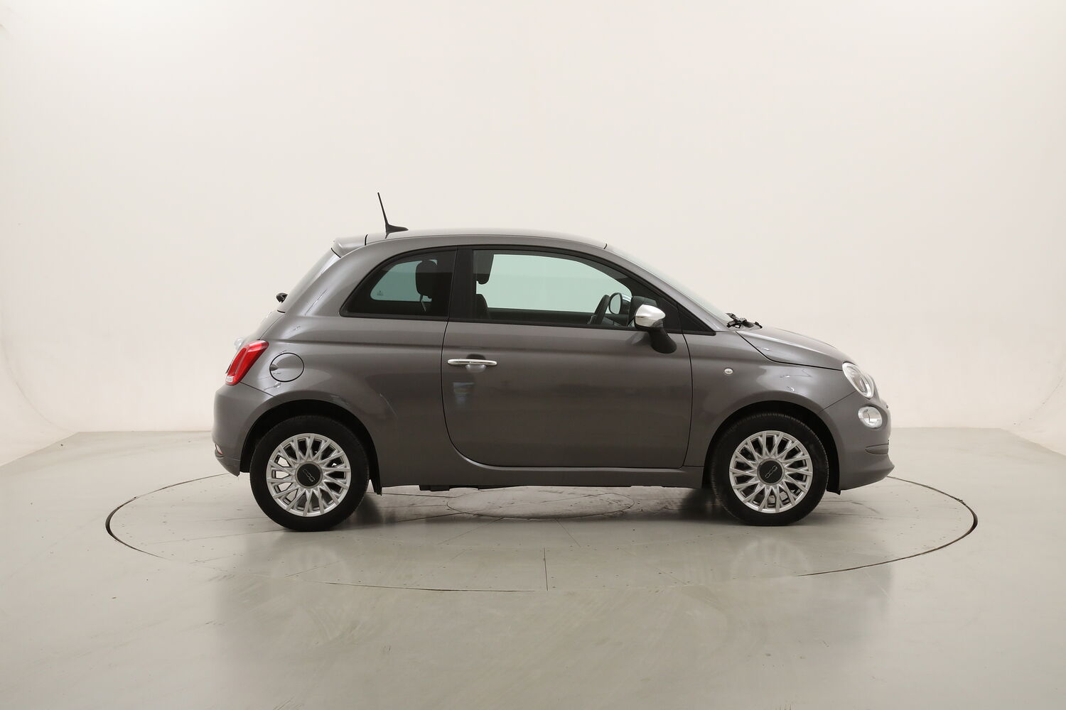 Fiat 500 Hybrid usata del 2023 con 19.693 km
