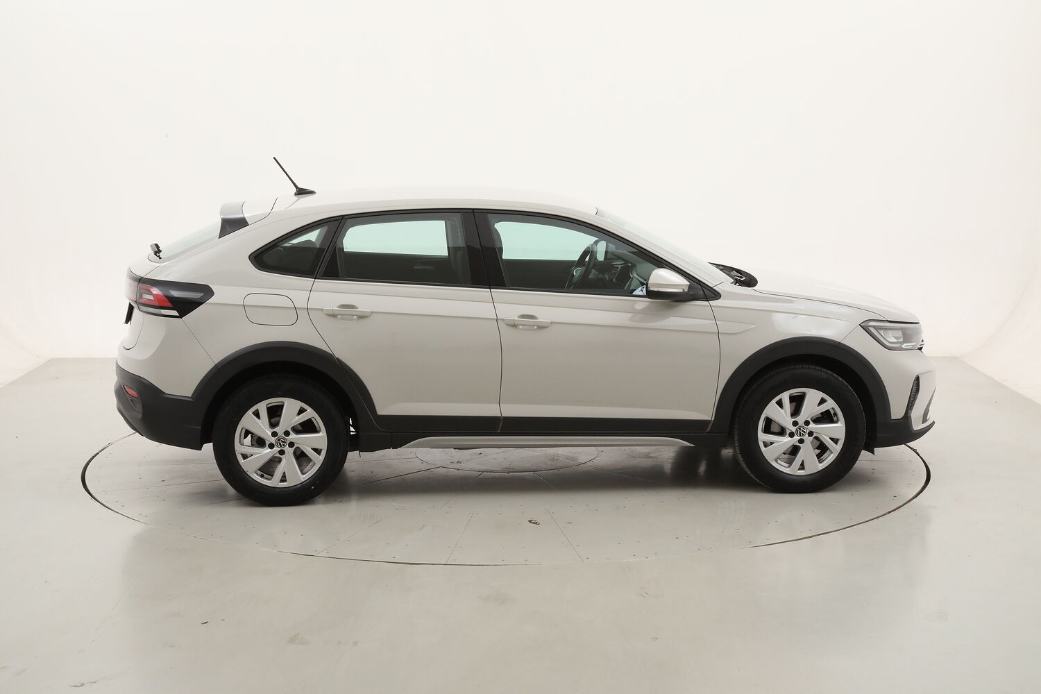 Volkswagen Taigo Life usata del 2022 con 43.429 km