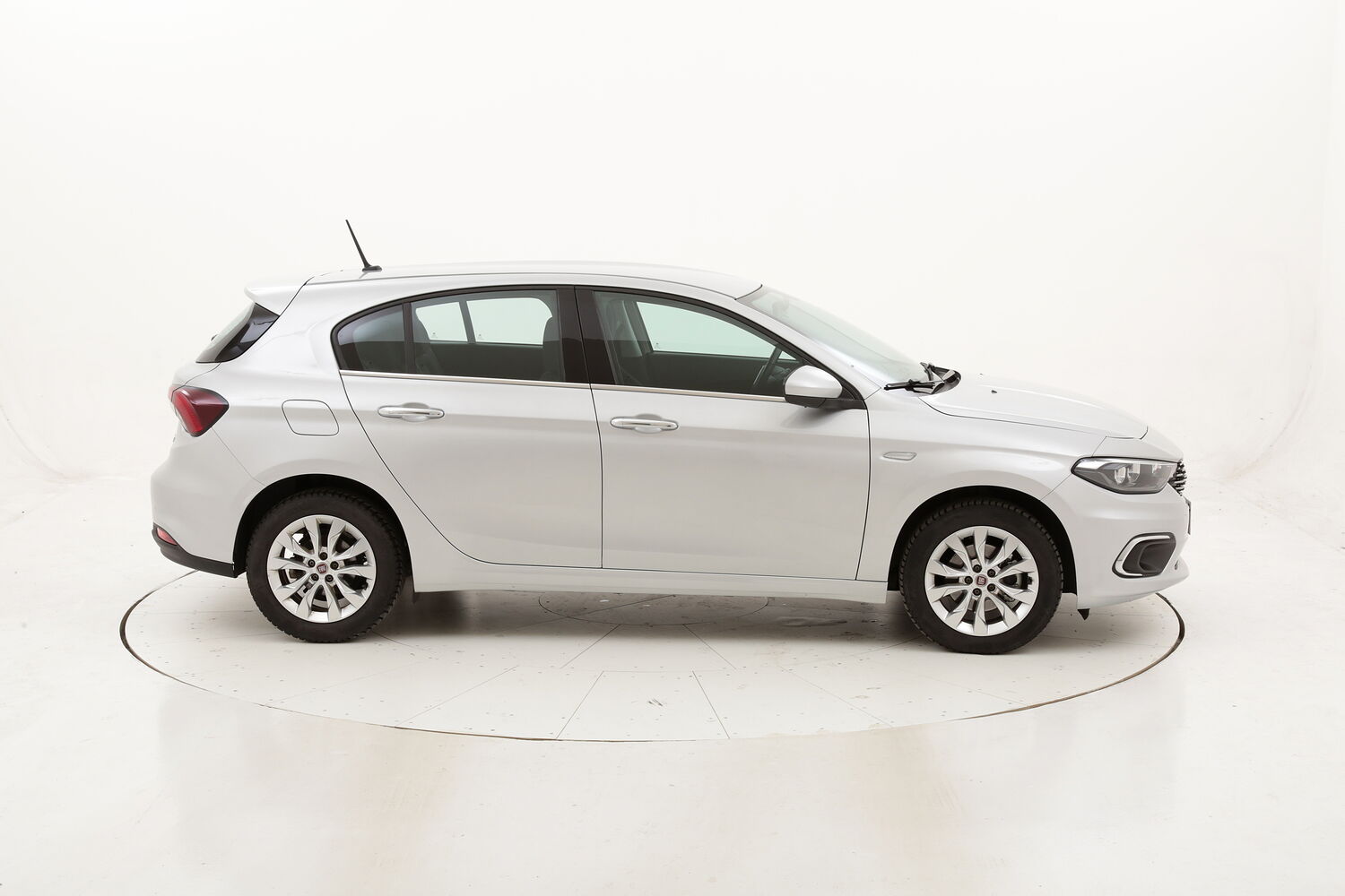 Fiat Tipo Easy Business usata del 2017 con 73.613 km