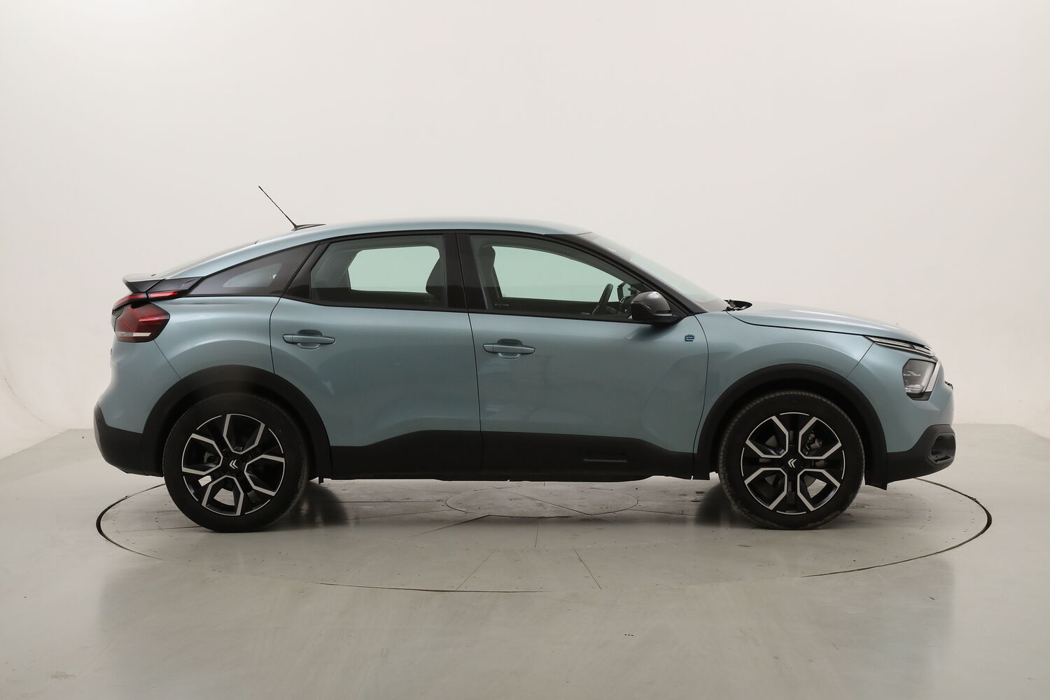 Citroen C4 Feel Pack usata del 2023 con 40.800 km