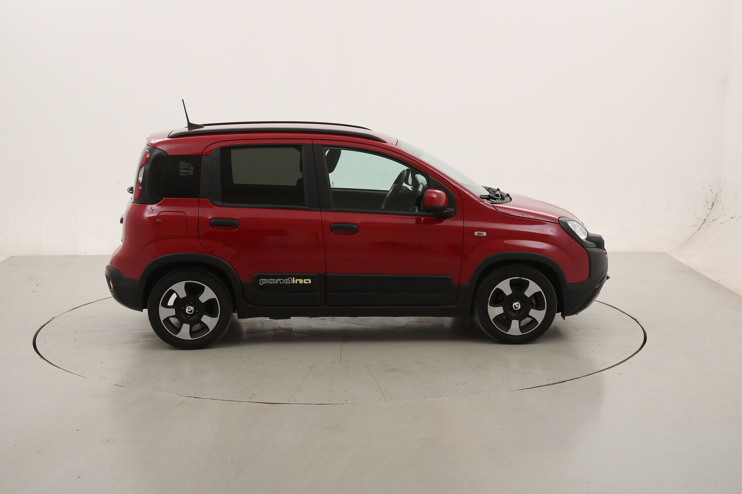 Fiat Panda Hybrid Pandina Cross usata del 2025 con 20.880 km