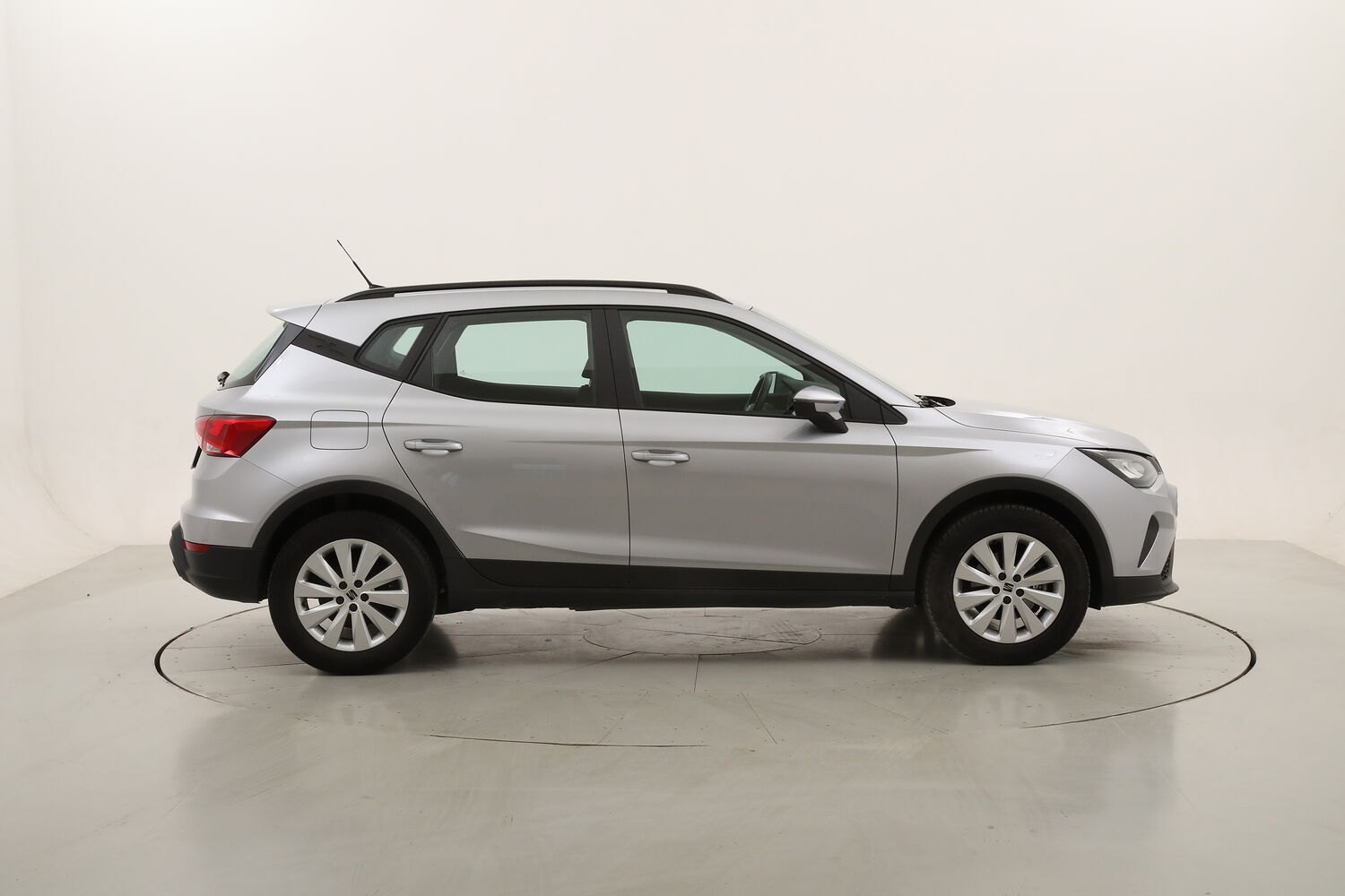 Seat Arona Style usata del 2023 con 82.356 km