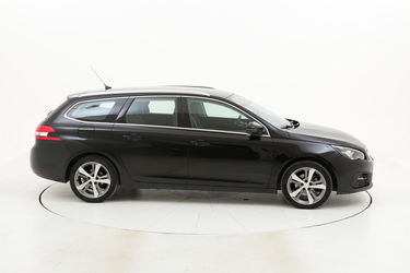 Peugeot 308 SW Allure usata del 2018 con 28.101 km