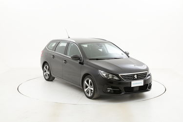 Peugeot 308 SW Allure usata del 2018 con 28.101 km