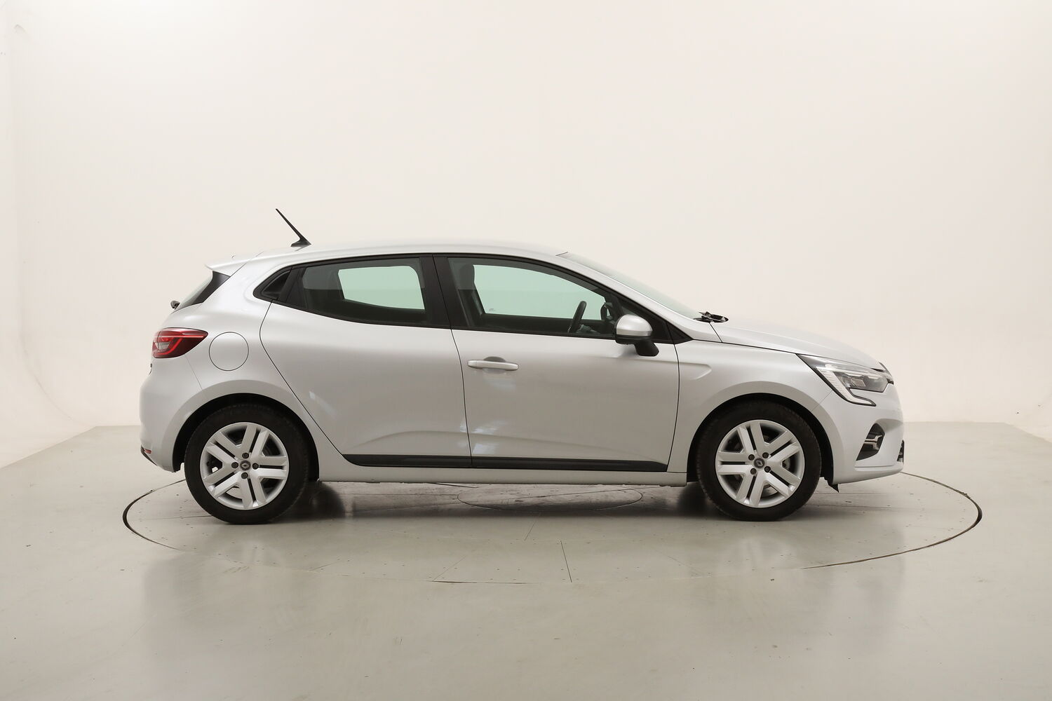 Renault Clio Hybrid Zen usata del 2022 con 49.118 km