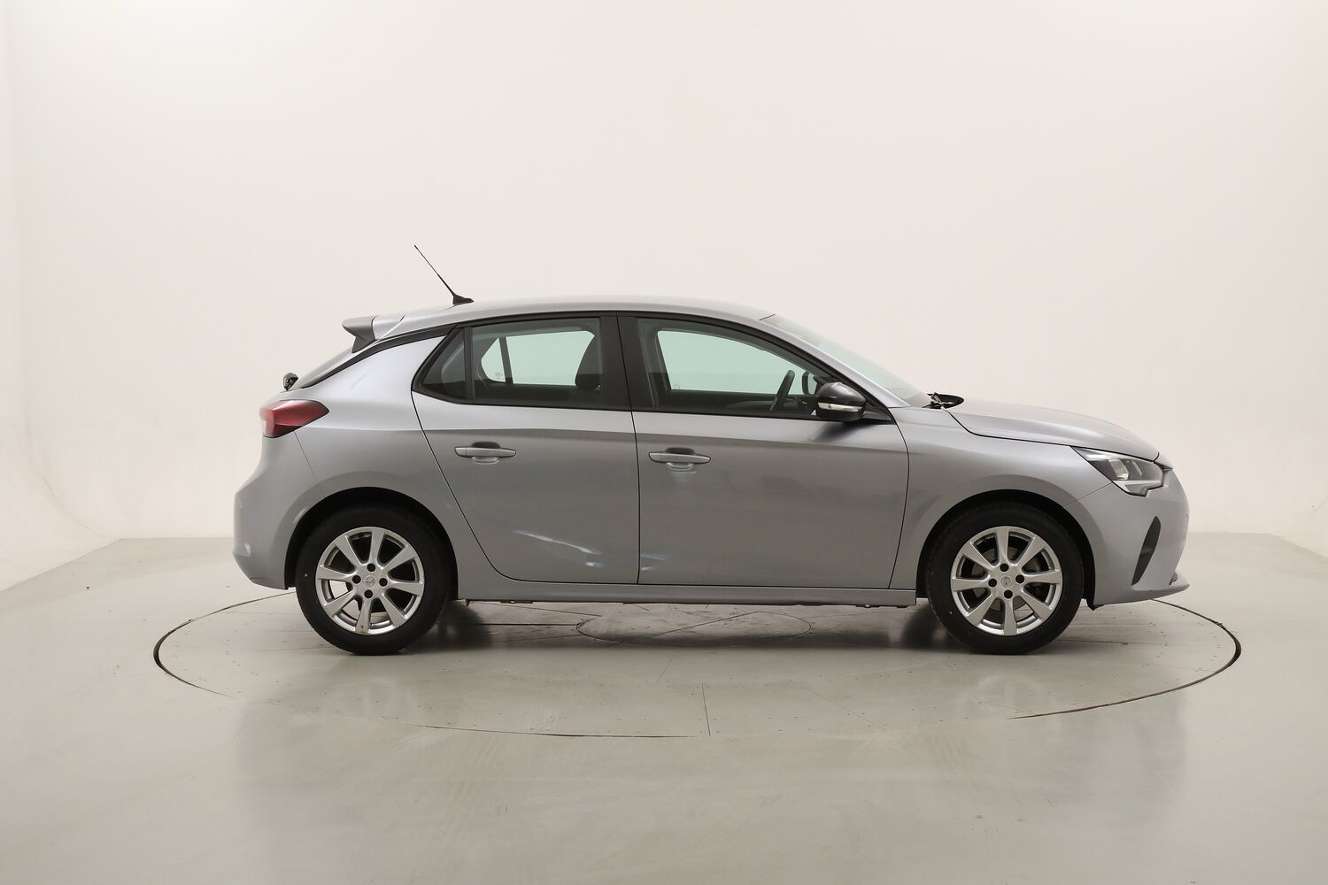 Opel Corsa Edition usata del 2021 con 33.858 km