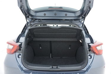 Nissan Micra Bagagliaio Bagagliaio di Nissan Micra