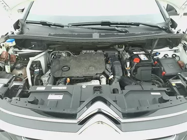 Citroen C5 Aircross Shine 1.5 Diesel 131CV Manuale Vano motore