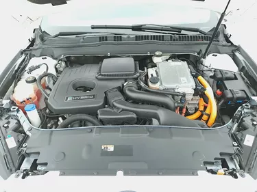 Ford Mondeo SW Hybrid ST-Line Business 2.0 Full Hybrid 187CV Automatico Vano motore