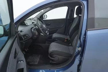 Lancia Ypsilon Hybrid Silver 1.0 Mild Hybrid 69CV Manuale Sedili