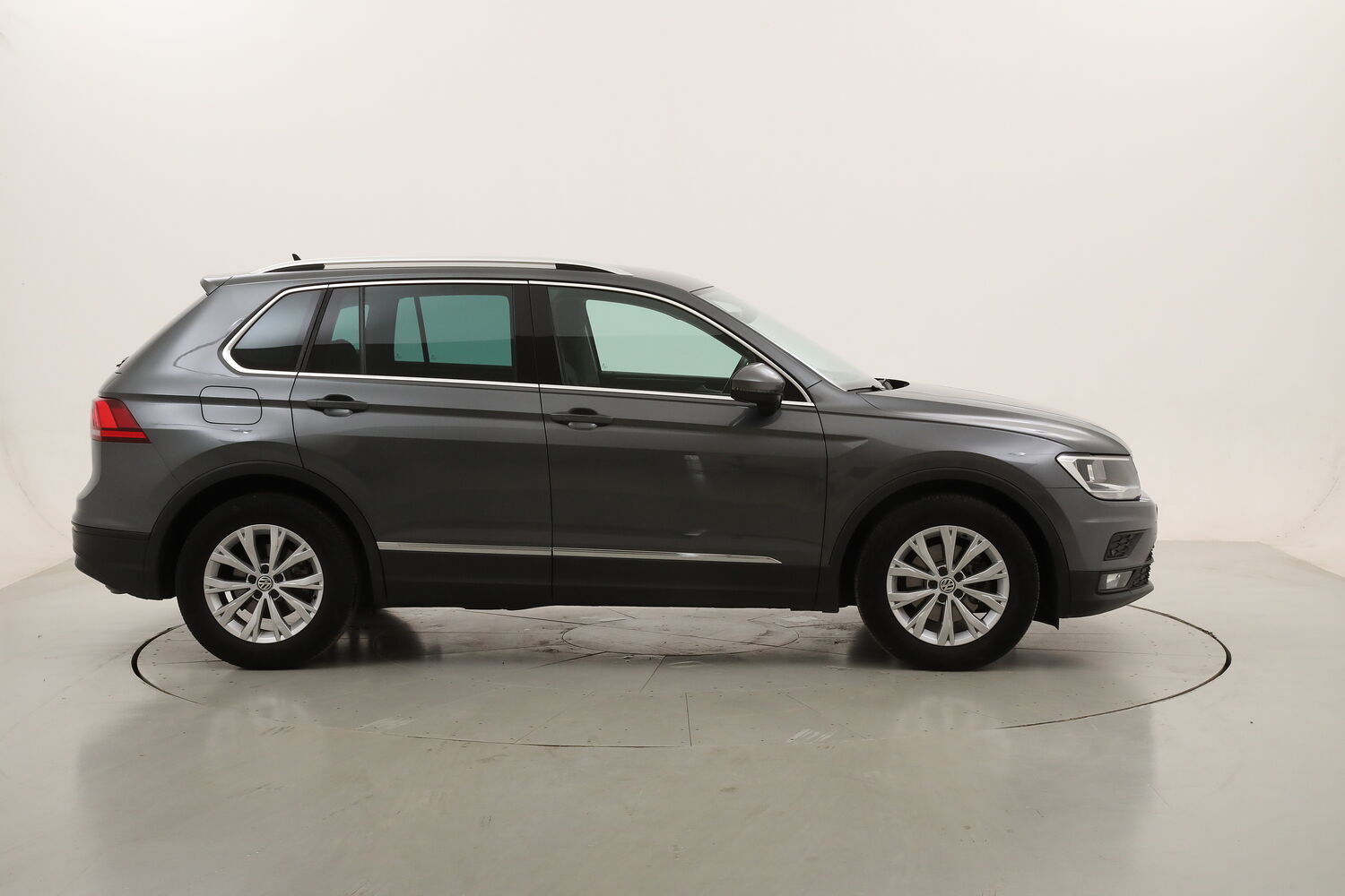 Volkswagen Tiguan Business usata del 2019 con 113.420 km