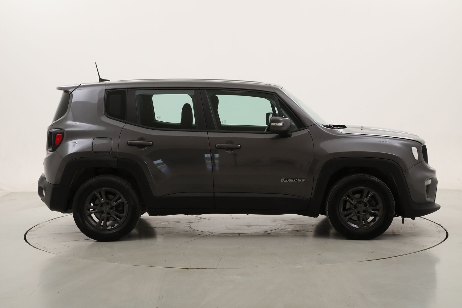 Jeep Renegade Business usata del 2021 con 130.398 km