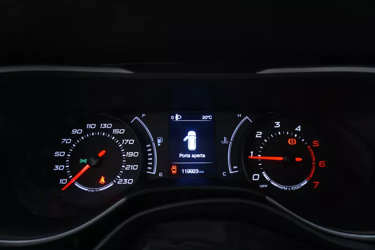 Fiat Tipo SW Lounge 1.3 Diesel 95CV Manuale Interni Fiat Tipo SW Lounge 1.3 Diesel 95CV Manuale Interni