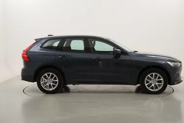 Volvo XC60 B4 (d) Business Geartronic AWD 2.0 Mild Hybrid 197CV Automatico Volvo XC60 B4 (d) Business Geartronic AWD 2.0 Mild Hybrid 197CV Automatico