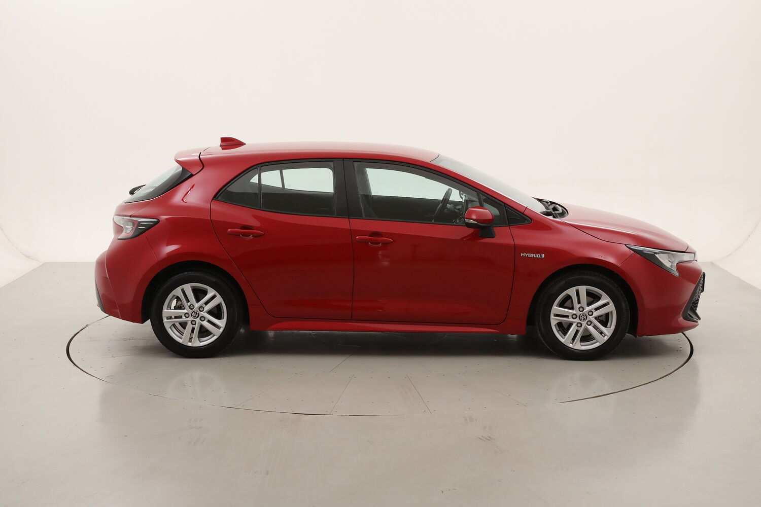 Toyota Corolla Hybrid Business usata del 2021 con 105.548 km