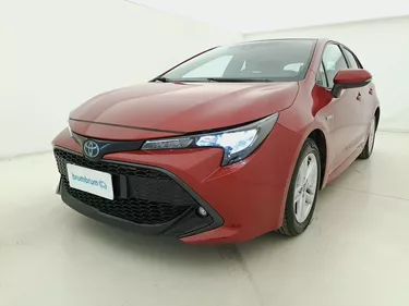 Toyota Corolla Hybrid Business 1.8 Full Hybrid 122CV Automatico Visione frontale