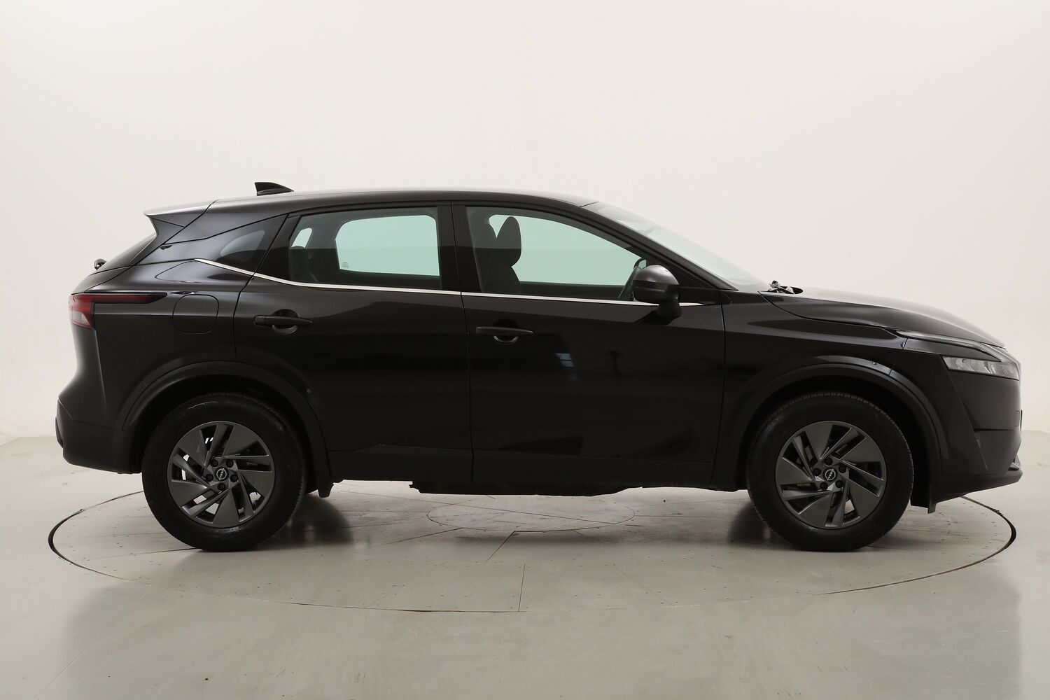 Nissan Qashqai MHEV Business Xtronic usata del 2023 con 73.545 km