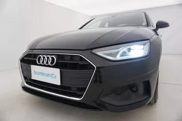 Audi A4 35 TDI Business S tronic 2.0 Mild Hybrid 163CV Automatico Visione frontale