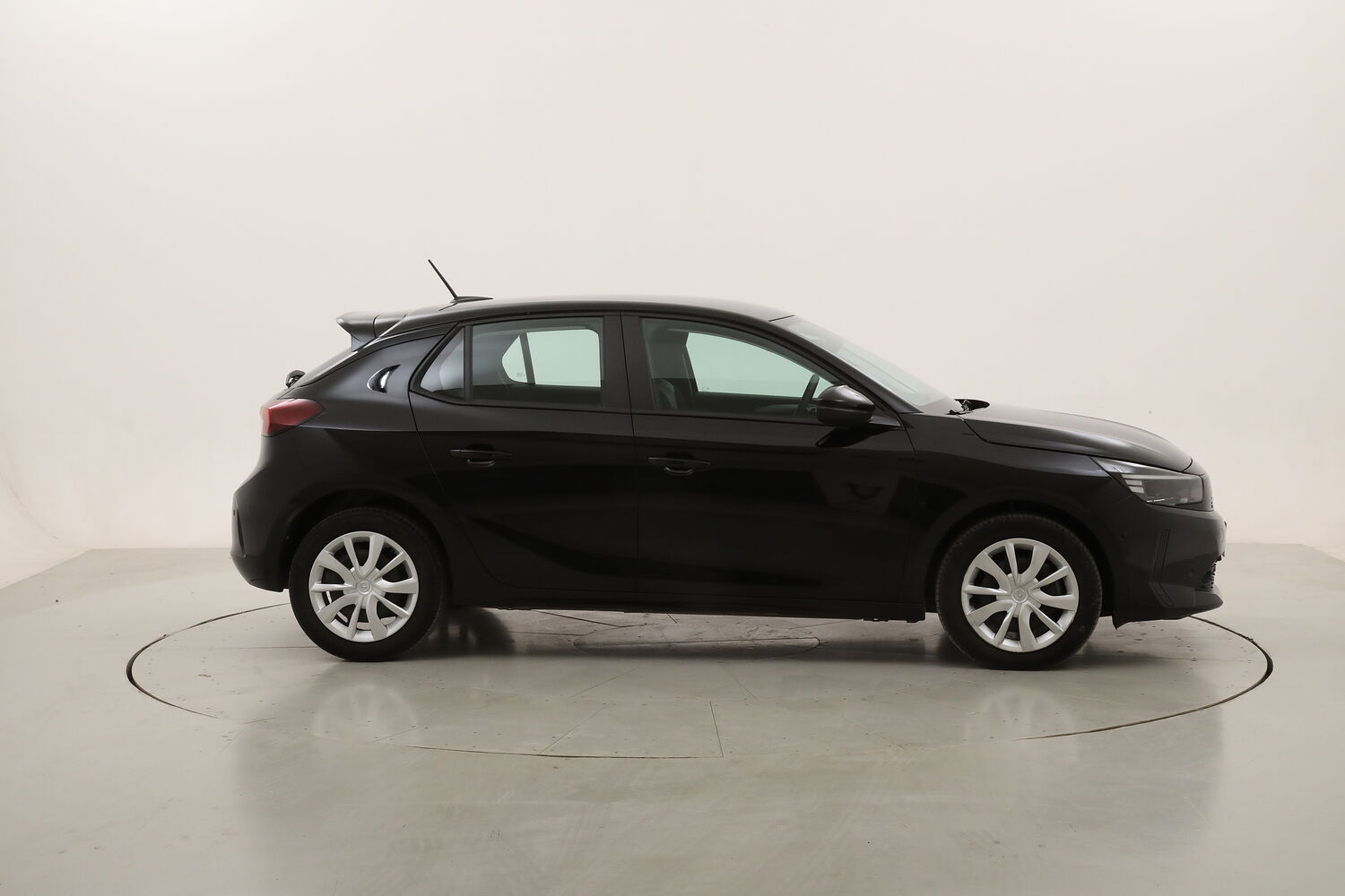 Opel Corsa Edition usata del 2025 con 20.326 km