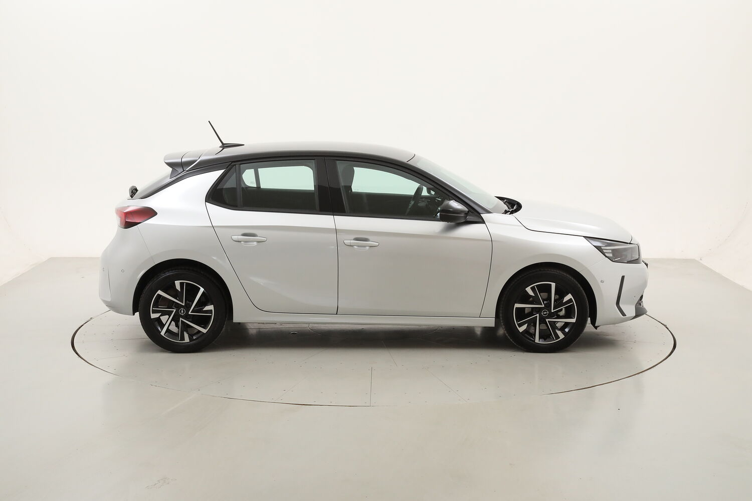 Opel Corsa GS usata del 2024 con 14.668 km