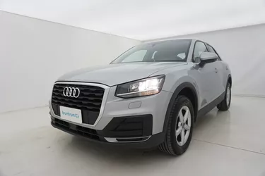 Audi Q2 Business S-tronic  1.6 Diesel 116CV Automatico Visione frontale