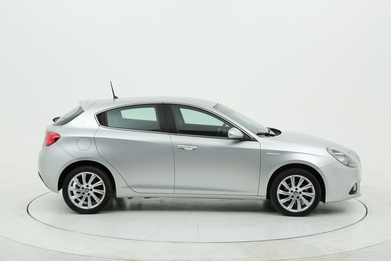 Alfa Romeo Giulietta usata del 2015 con 27.046 km