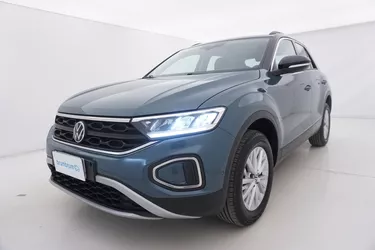Volkswagen T-Roc Life DSG 1.5 Benzina 150CV Automatico Visione frontale