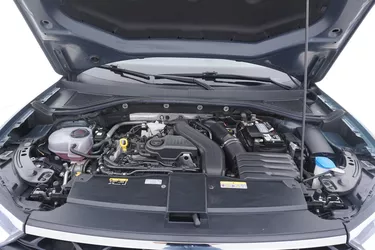 Volkswagen T-Roc Life DSG 1.5 Benzina 150CV Automatico Vano motore