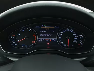 Audi A4 Avant 35 TDI Business S tronic 2.0 Mild Hybrid 163CV Automatico Interni