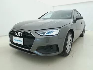 Audi A4 Avant 35 TDI Business S tronic 2.0 Mild Hybrid 163CV Automatico Visione frontale