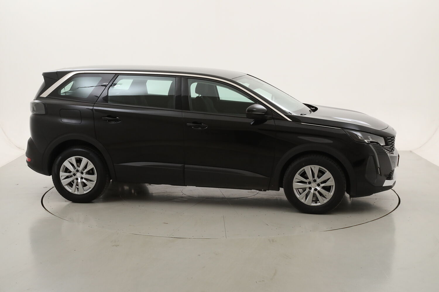 Peugeot 5008 Business EAT8 - 7 POSTI usata del 2021 con 41.425 km