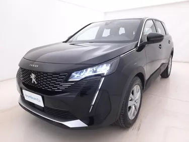 Peugeot 5008 Business EAT8 - 7 POSTI 1.5 Diesel 131CV Automatico Visione frontale