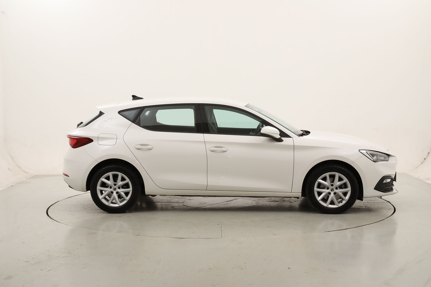 Seat Leon Style DSG usata del 2022 con 70.264 km