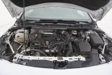 Opel Astra Business Elegance 1.2 Benzina 110CV Manuale Vano motore