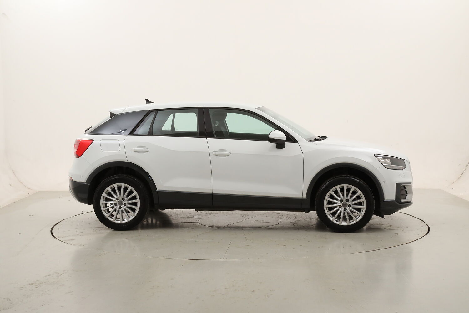 Audi Q2 Business Design S-Tronic usata del 2020 con 101.911 km